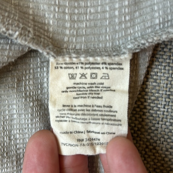 Donni robe marked OSFA - Picture 3 of 4